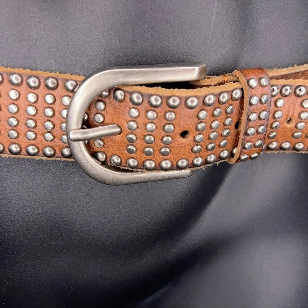 Vintage Medium Mens Fit Tan Brown Leather Studded Belt Y2K Western Biker
